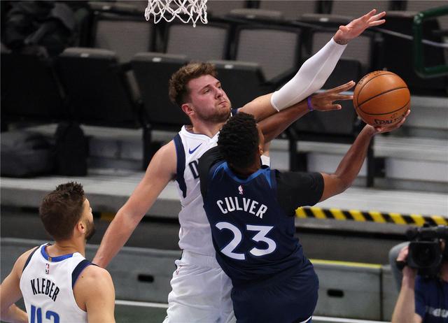 瞬间聚集了 瞬间聚集了