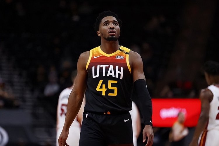 中路变向直 中路变向直